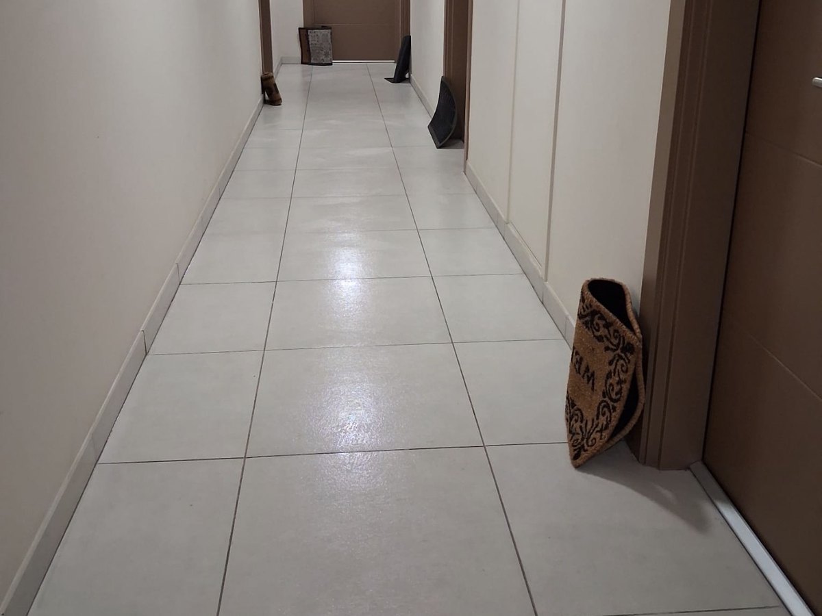 Hall de copropriété entretenu par Tâche de Propre